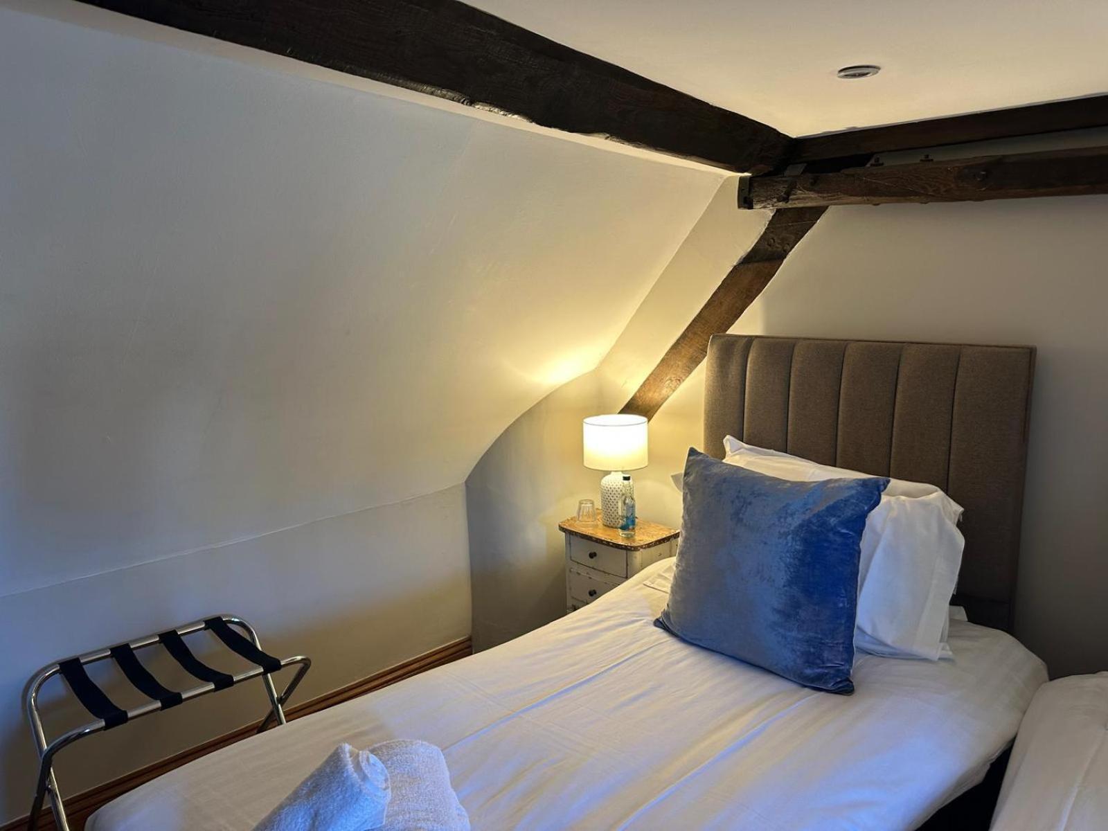 The Plough B&B Bourton-on-the-Water Ruang foto